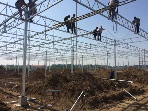 青海智能温室大棚骨架施工